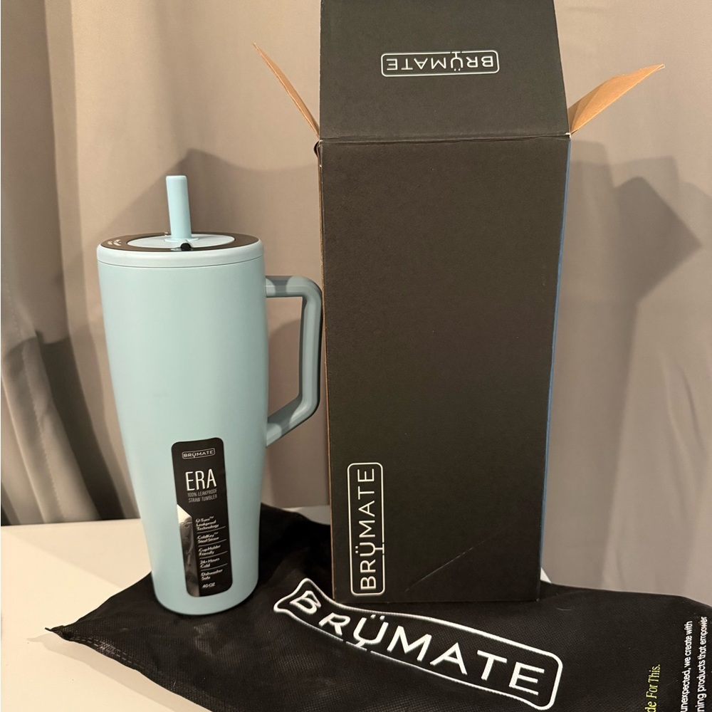 NWT BrüMate ERA 40oz Tumbler - Mist
